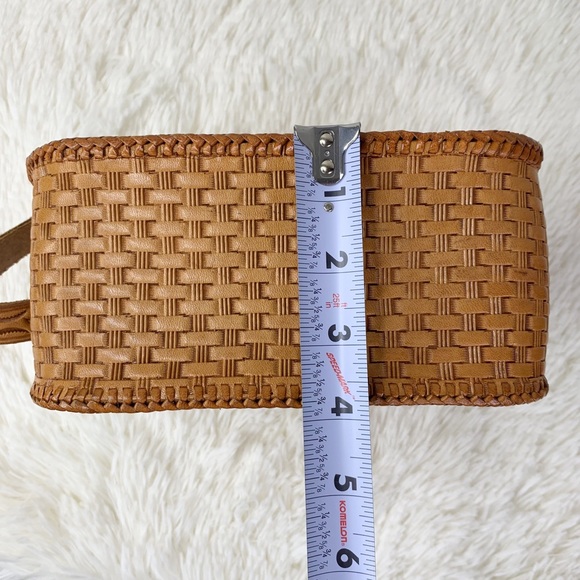 vintage 70s tooled leather purse floral pattern saddlebag bohemian shoulder bag - Picture 11 of 12